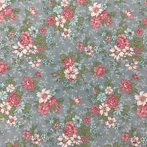 Vintage Joan Kessler floral cotton fabric 52” L x 44.5” W